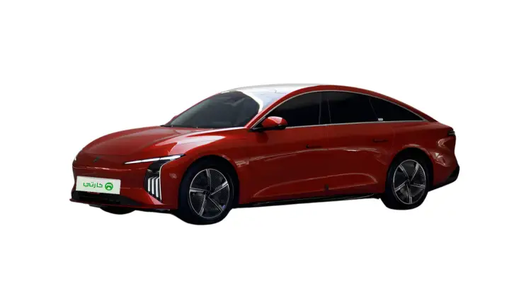 Camry XLE 2.5L vs Forthing S7 EV